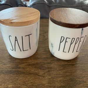 Rae Dunn salt and pepper dishes